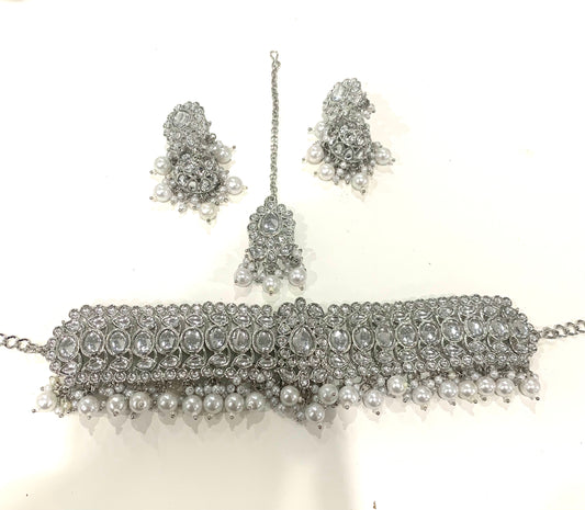 Choker Set image 0