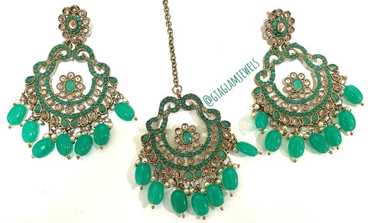 Oversized Earrings and Tikka Set  image 0