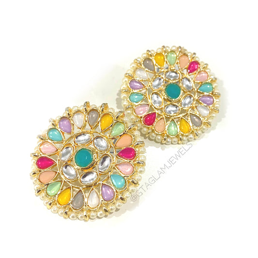 Studs image 0