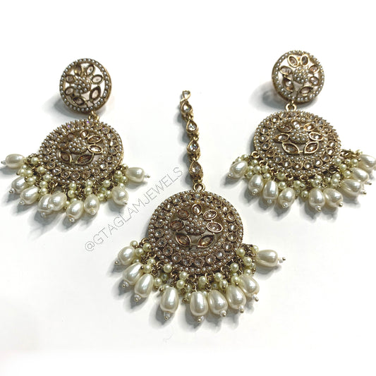 Polki Earrings & Tikka Set image 0