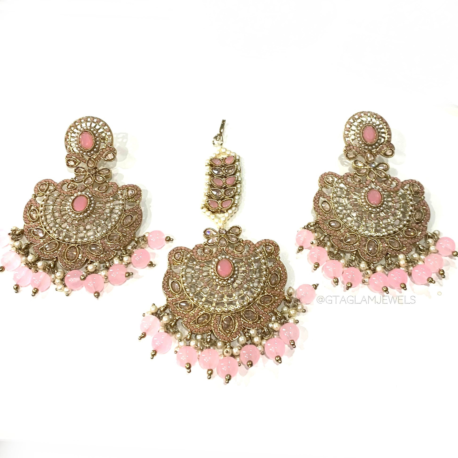 Oversized Earrings & Tikka Set  image 0