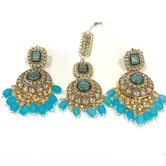 Earrings & Tikka Set image 0