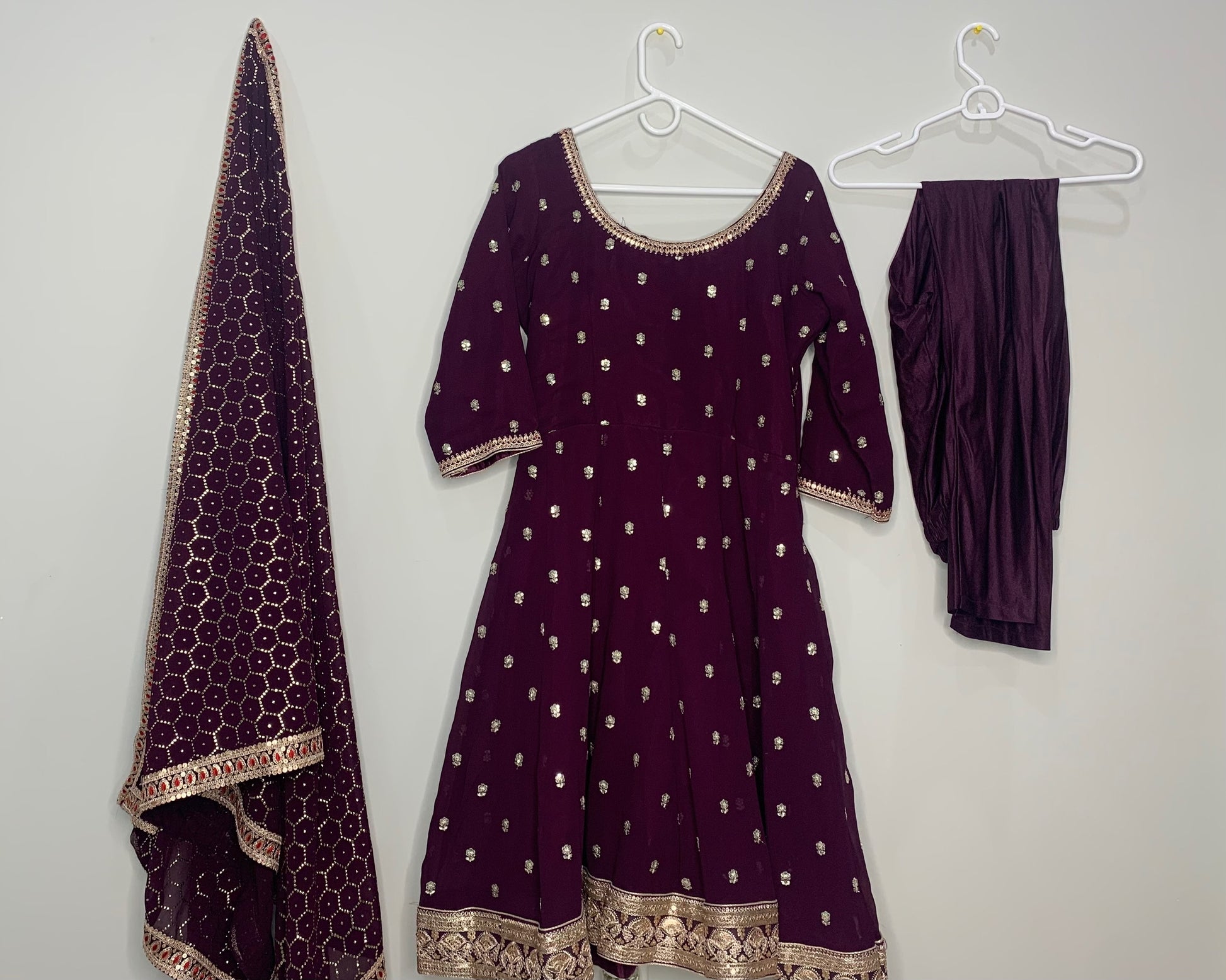 Pajami Suit - Size 42 image 0